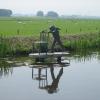 Schaatser met stoel - Rijpwetering - Frans en Truus van der Veld